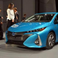 丰田计划进入纯电动领域 将改进电池技术