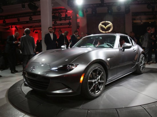 全新马自达MX-5 RF