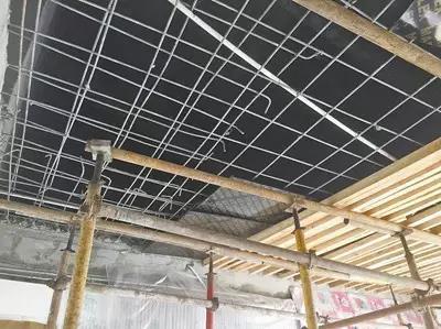 西安万科精装房偷工减料 部分检测板面未发现钢筋