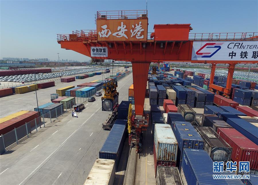 这是4月13日航拍的西安港。新华社记者才扬摄 