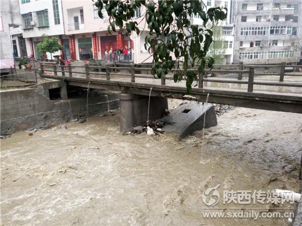 白河暴雨致两万余人受灾 暂无人员伤亡【12】