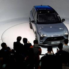 蔚来首款量产车ES8 SUV明年在华上市