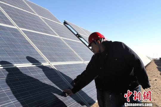 青海海南光伏扶贫项目上网发电1883万千瓦时