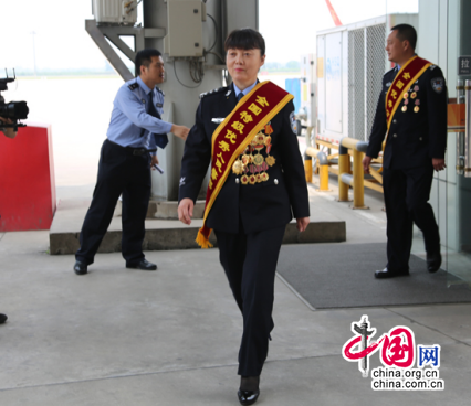 全国劳模郝世玲再获殊荣 赴京载誉归来