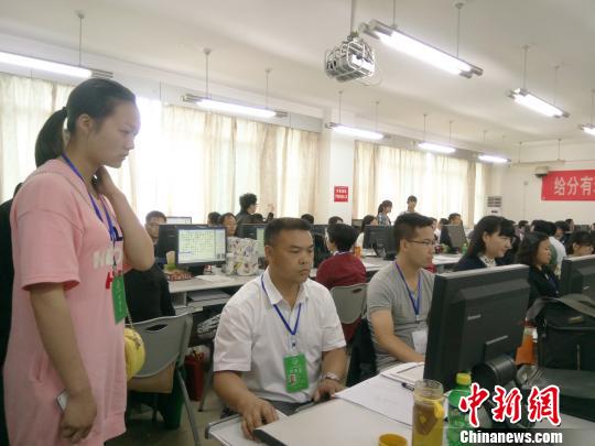 探访贵州高考评卷“四评制”让考生放心