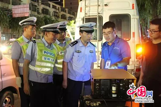 宝鸡交警开展低速高排放车辆专项整治百日行动
