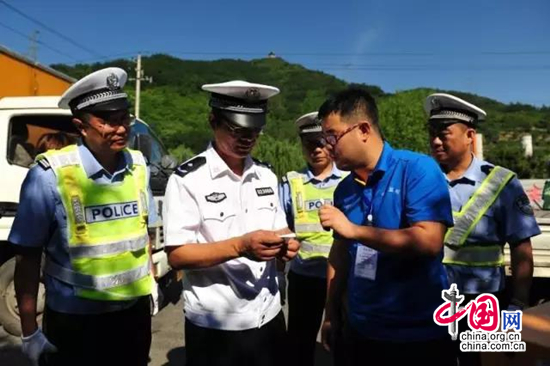 宝鸡交警开展低速高排放车辆专项整治百日行动