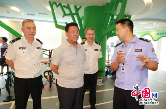 西藏自治区公安厅交警总队来渭南开展警务交流