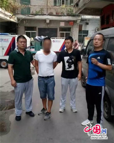 太白路派出所破获两起“假身份”盗窃案件