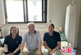 上海市徐汇区徐家汇街道退役军人服务站开展了走访慰问烈属的活动