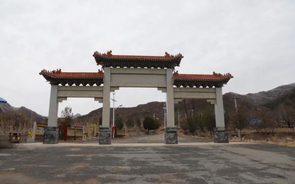 北京市怀柔区宝山镇弘德烈士陵园：后方医院救伤员 红色精神代代传