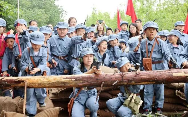 从“听故事”到“成为故事里的人” 让红色记忆在沉浸体验中代代相传