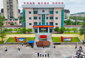 贵州福泉：双拥“十连冠” 古城鱼水情深