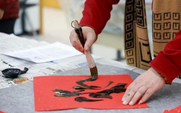 新春慰问进军营 尊崇关怀暖军心 北京市朝阳区广泛开展新春拥军慰问活动