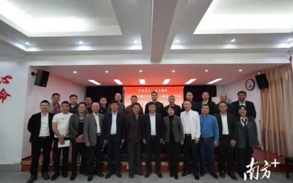 湛江市举办2026年退役军人就业创业代表迎春座谈会