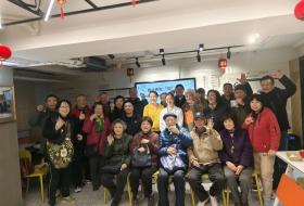 天平街道退役军人服务站组织开展“中医养生微讲堂 + 非遗手工坊”活动