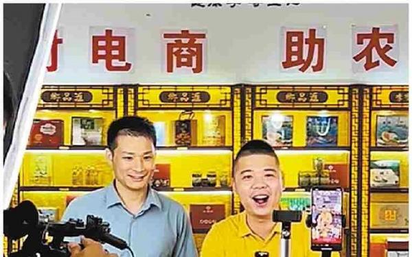 湛江青年退役军人成创业主力 脱下戎装创业 青春依旧滚烫