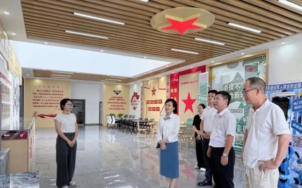 符婉率队走访三亚市退役军人事务局