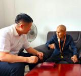 云浮市退役军人事务局看望慰问抗战老战士